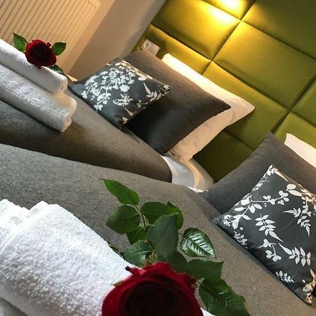 Premium Apartment - Willa Parc Warszawa Zewnętrze zdjęcie